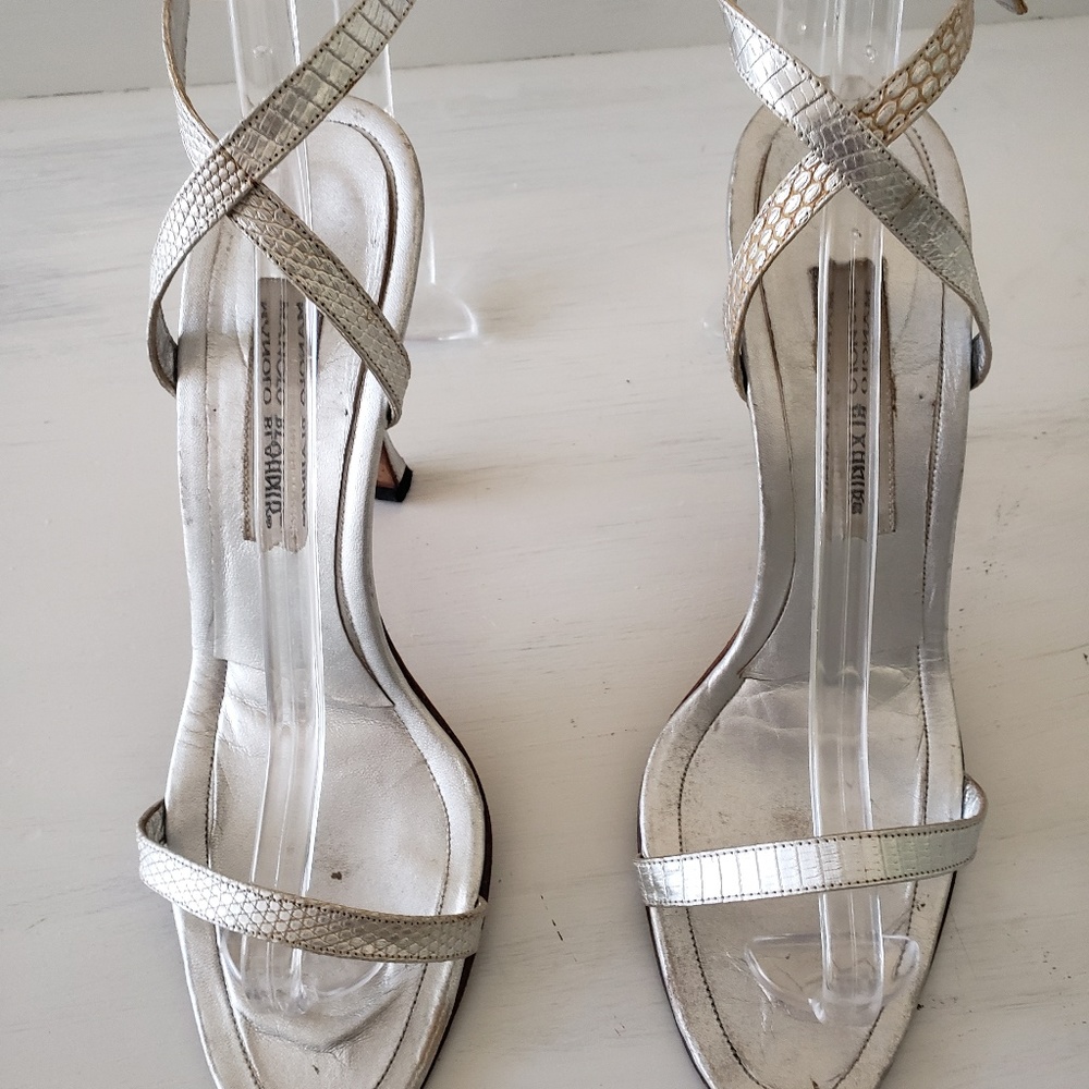 GORGEOUS MANOLO BLAHNIK SILVER SANDALS 39